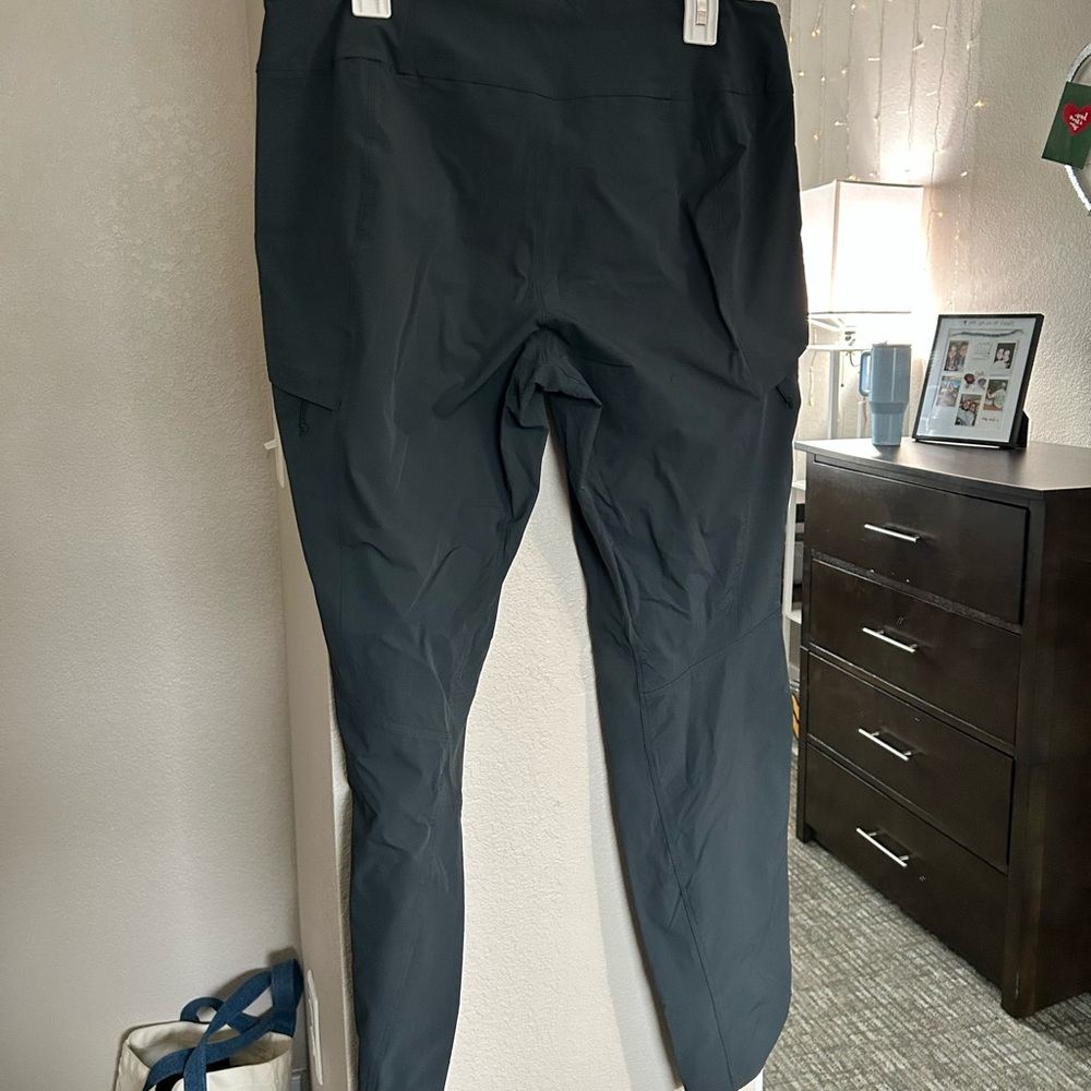 Arc'teryx Sabria Pants women’s size 12 dark grey - Picture 5 of 6